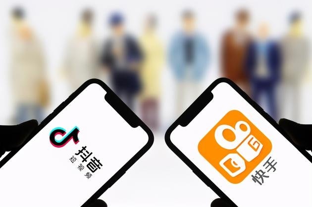 In addition to established contenders like Douyin and Xigua, newcomers like Weibo have started testing short video platforms internally, and Tencent’s livestreaming platform is also on the horizon. Source: Sina.com