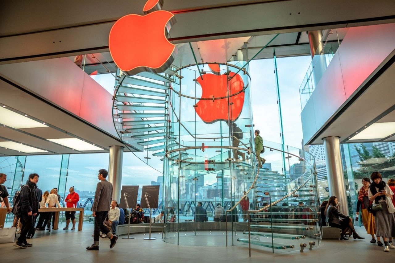 Neither early nor aggressive enough in China, Apple Pay always faced an uphill battle against the two domestic mobile payments giants. Photo: Shutterstock.com