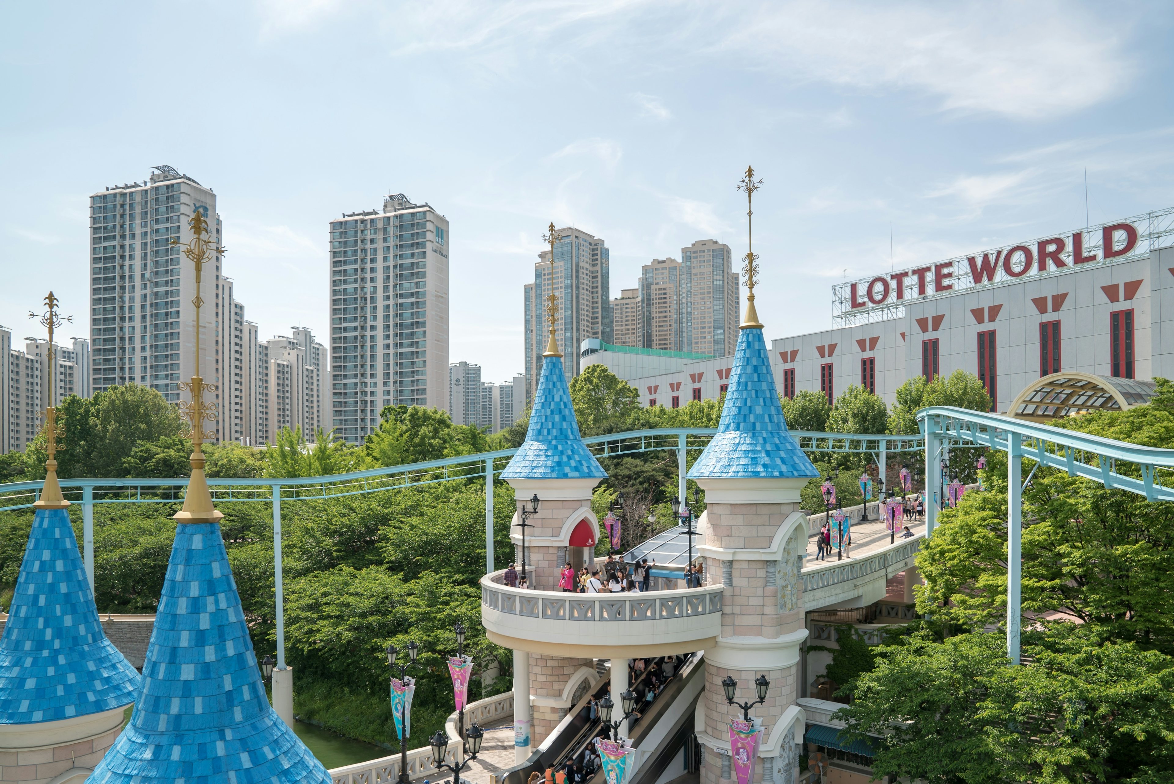 Lotte World in Seoul is one of Lotte's many businesses popular among Chinese tourists in South Korea. (MEzairi/Shutterstock)