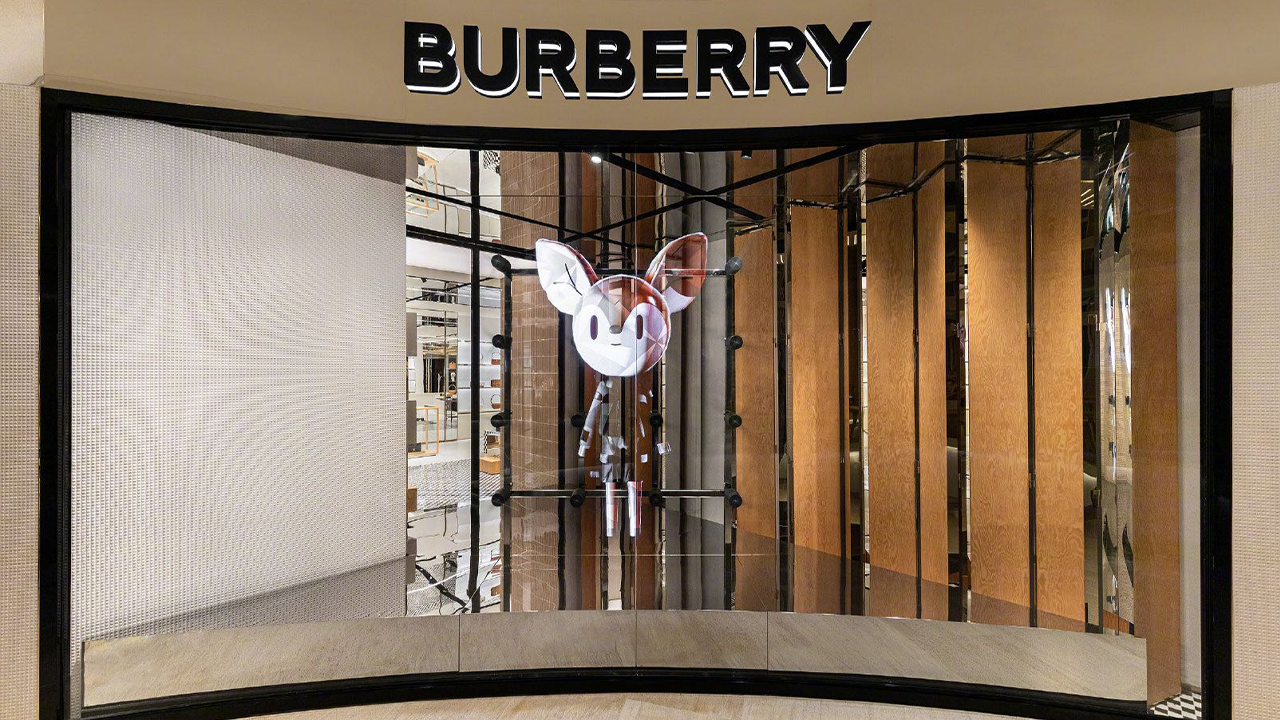 On November 11, Burberry opened its new flagship store, co-created by the house and architect Vincenzo De Cotiis, at Plaza 66 in Shanghai. Photo: Courtesy of Burberry