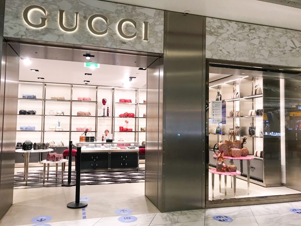 The Gucci boutique attracted the largest foot traffic among the row of luxury shops when I sat near for an hour, but Chinese shoppers are few and far between. Photo: Yaling Jiang