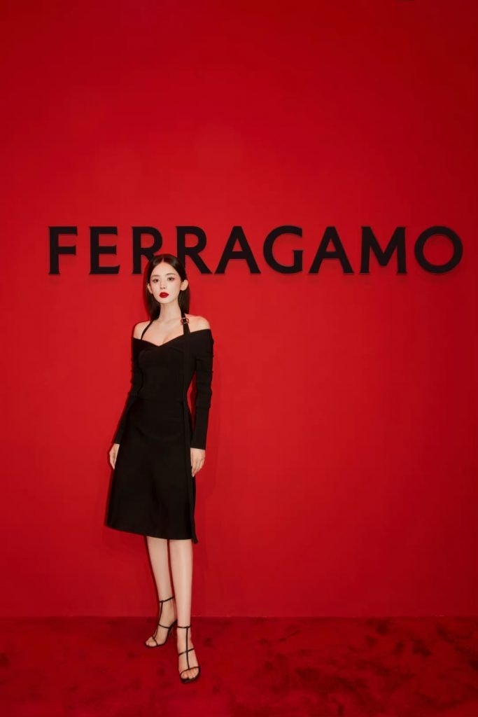 Chinese actress Gulnazar was invited to watch the FERRAGAMO Spring/Summer 2023 show. Photo: Courtesy
