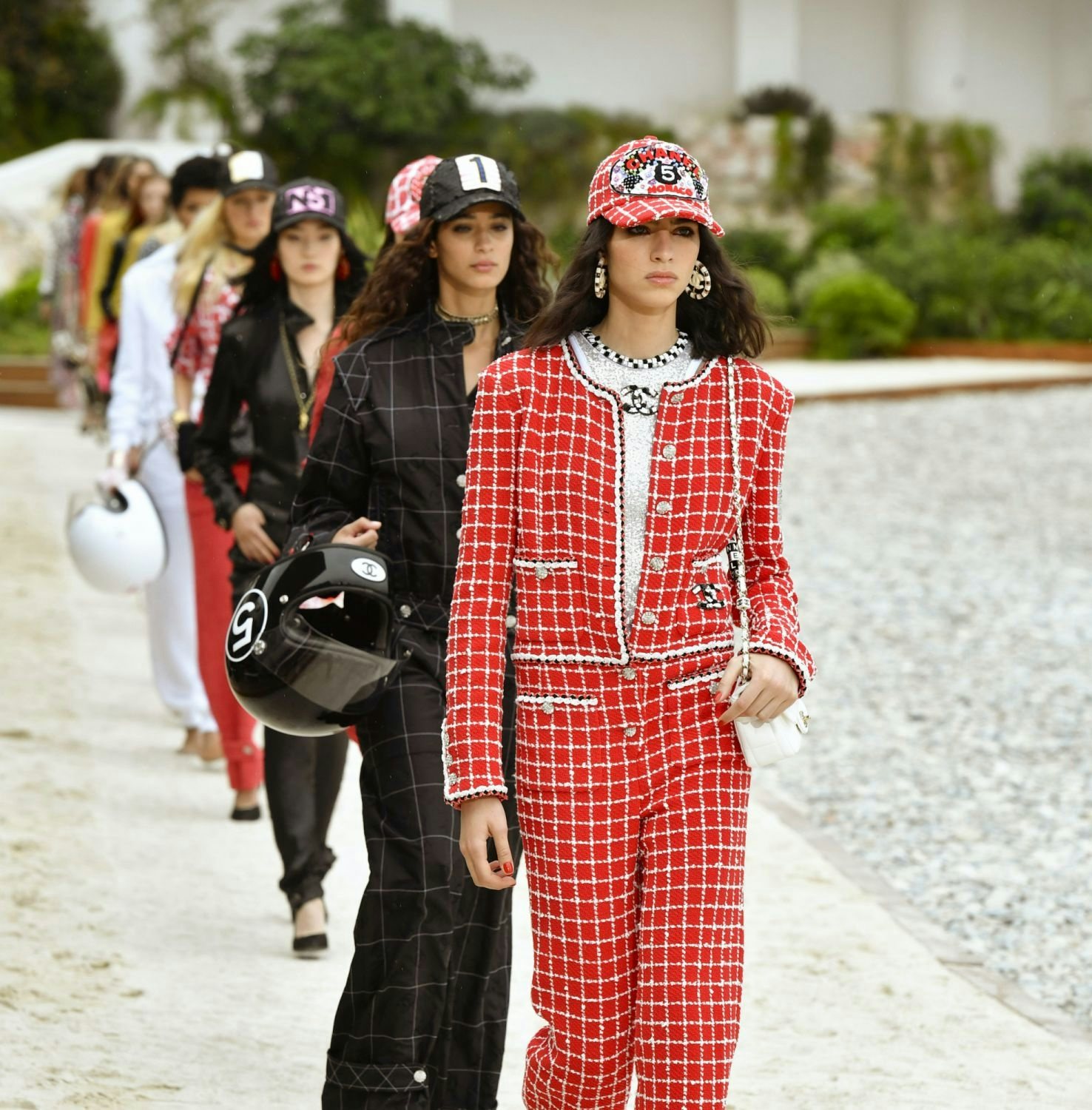 No one predicted that one of Virginie Venard's Chanel Cruise 2023 designs would go viral this summer. Photo: Chanel