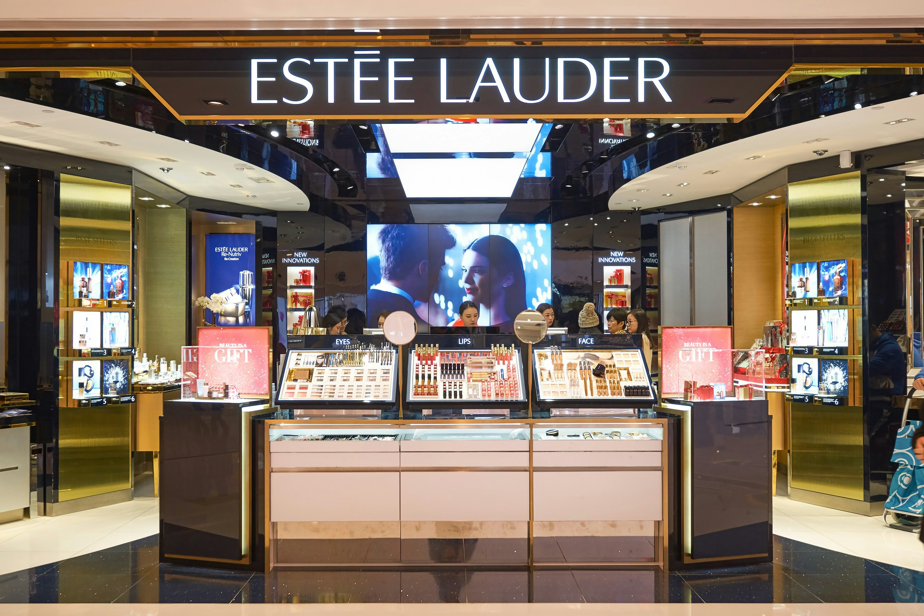 Thousands of jobs are set to go at Estée Lauder. Photo: Shutterstock