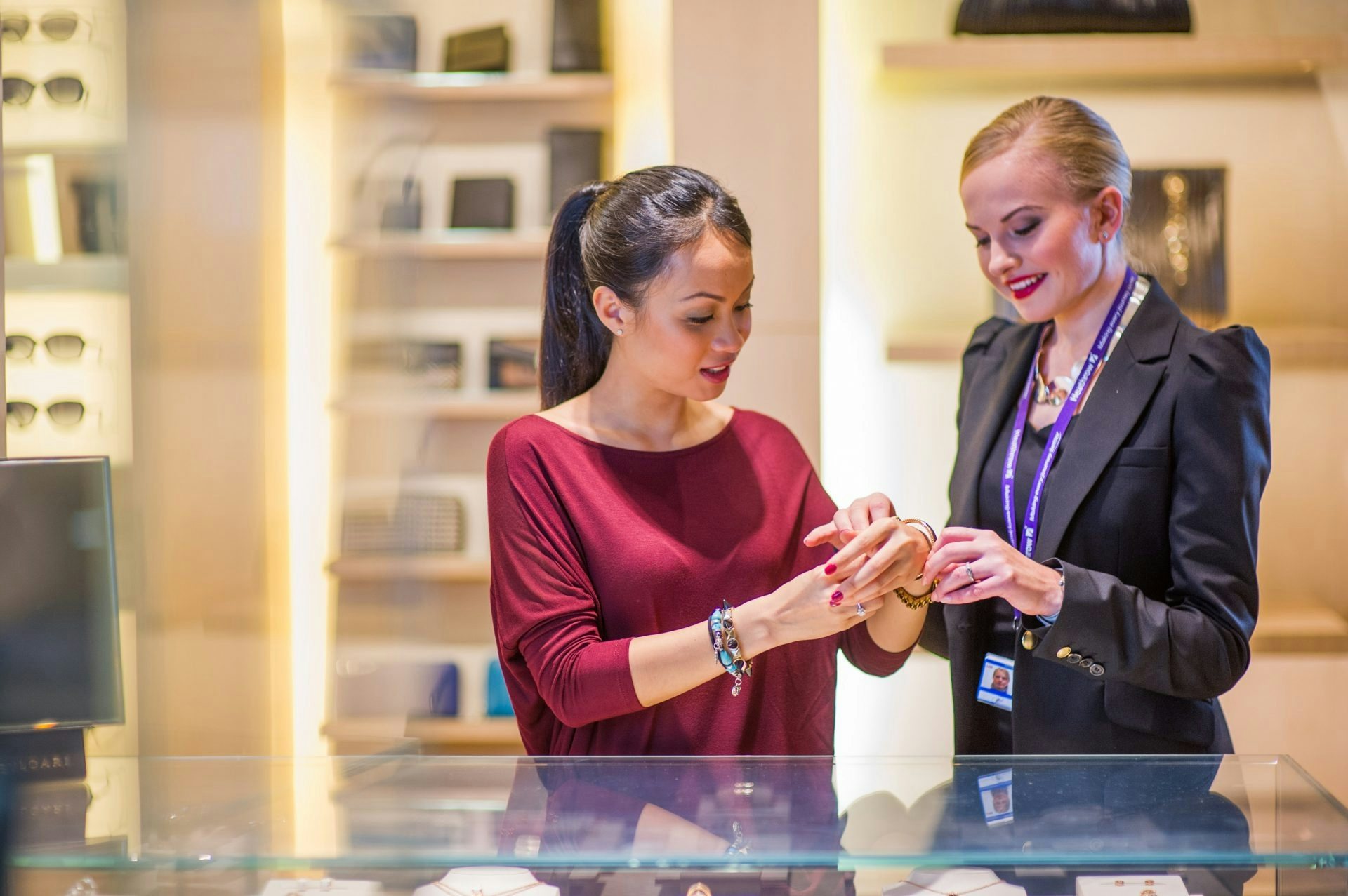 Heathrow Airport's passenger ambassadors were found to actively pursue Chinese travelers to encourage them to spend money in airport stores. (Courtesy Photo)