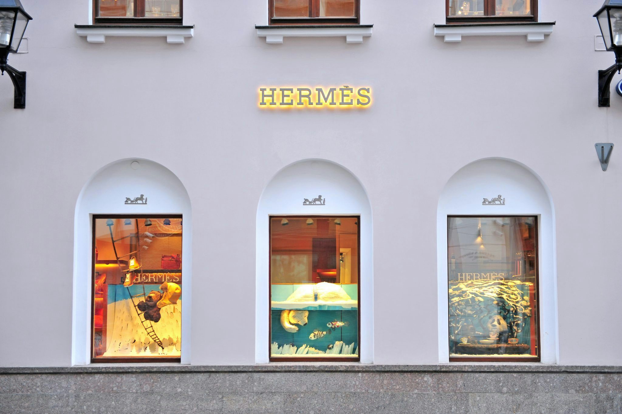 Hermès, Reliant on China for Sales, Posts H1 Profit Growth