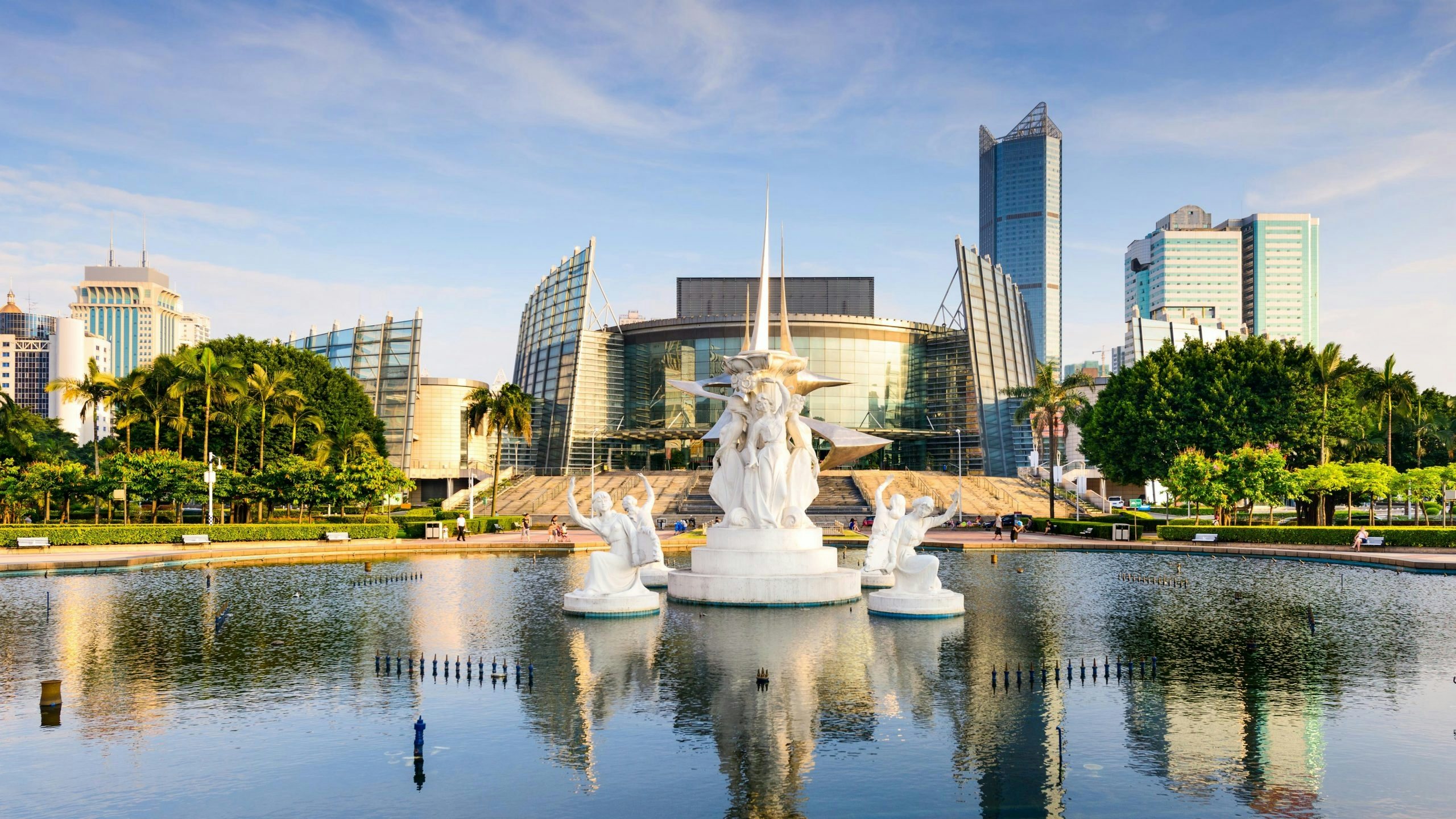 China Duty Free Group plans to open a major duty-free store in second-tier city Fuzhou. How will the move impact China’s duty-free retail landscape? Photo: Shutterstock