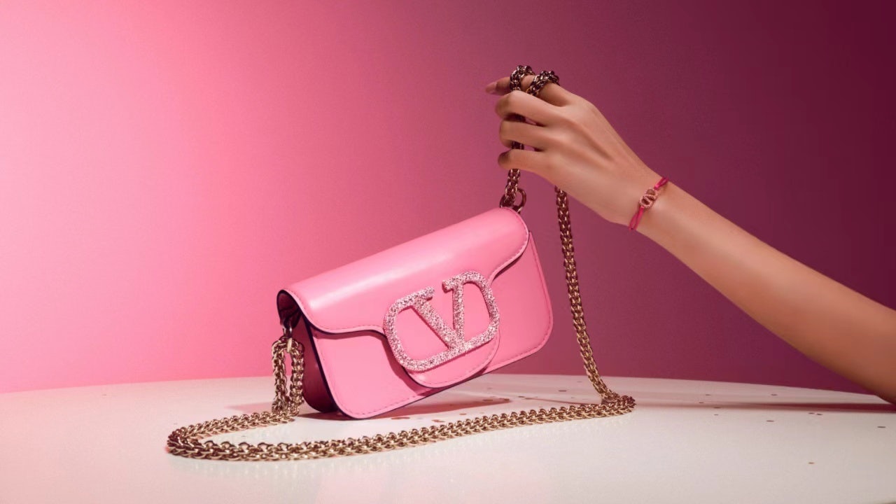 Valentino presents a series of selected products for Valentine's Day. Photo: Valentino