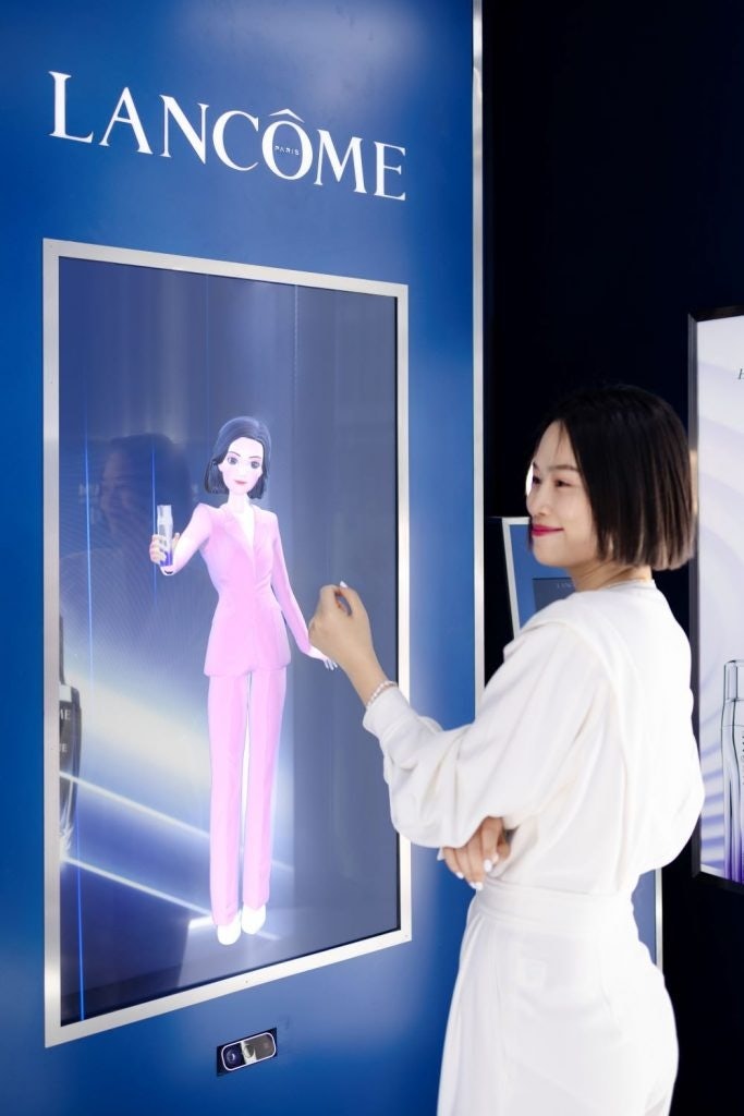 Lancôme celebrated International Women's Day 2023 with its first-ever customizable 3D avatar experience. Photo: Lancôme