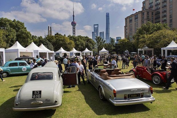 China’s Rich Look to Classic Cars for Status Symbols and Investment Opportunities