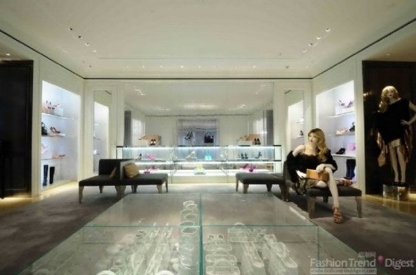 Interior of the new Dior Beijing flagship (Photo: Fashion Trend Digest)