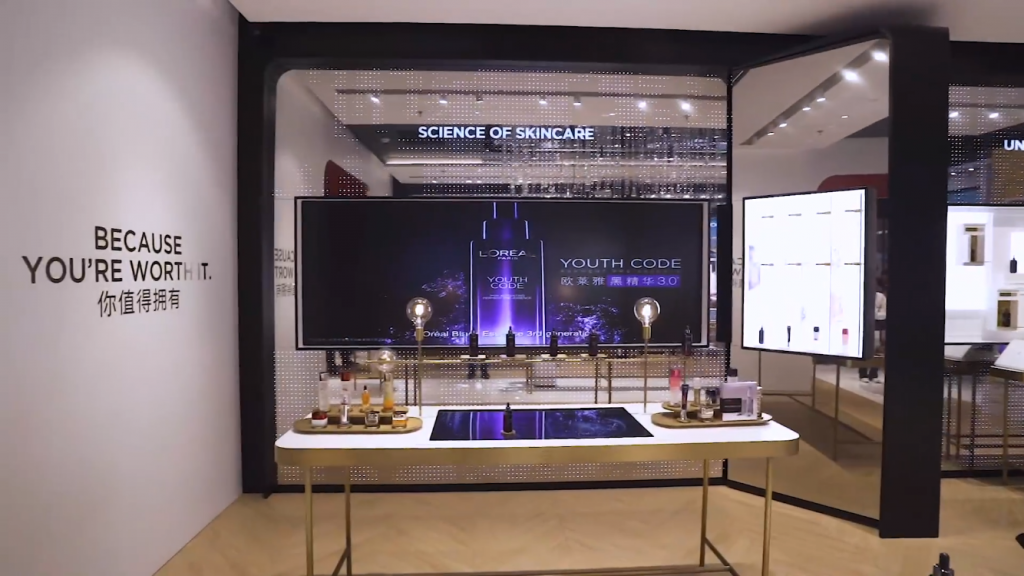 L’Oréal's concept store in Shanghai uses technology to provide skin analysis reports and product recommendations. Photo: Screenshot, L’Oréal Paris' Weibo