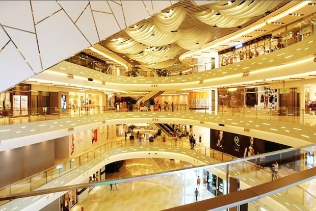 The iAPM luxury mall in Shanghai. (Shutterstock)