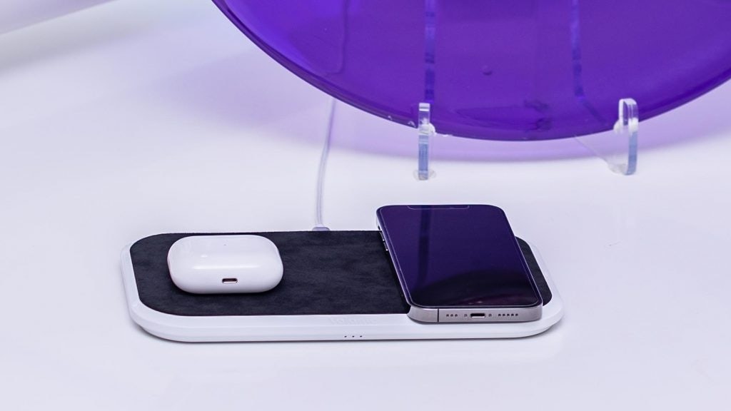 The Volonic Valet 3 is a high-end wireless charging pad that uses premium materials found in luxury cars like Ferrari. Photo: Courtesy of Volonic