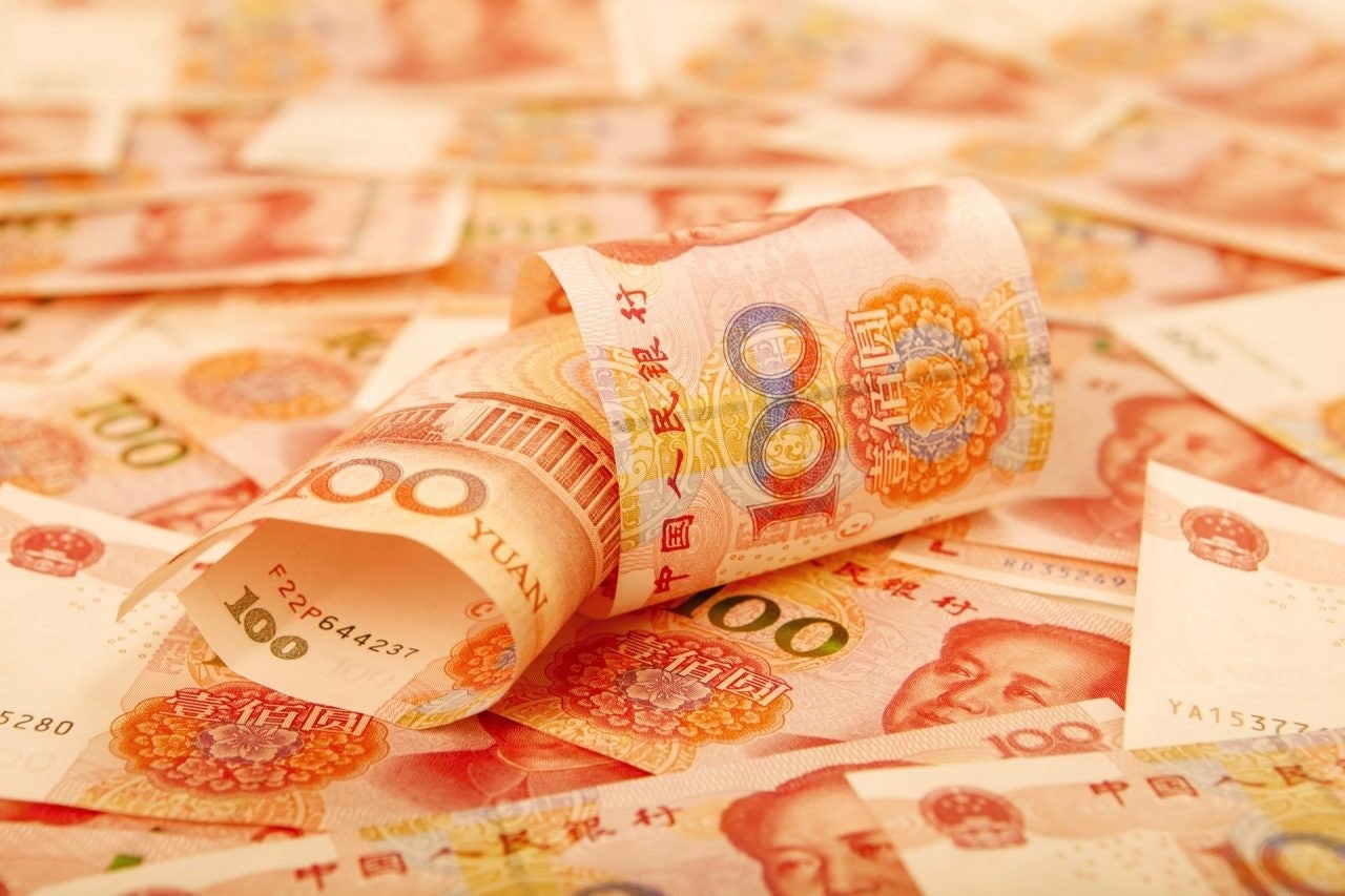Chinese 100 Yuan (RMB) notes (Shutterstock)