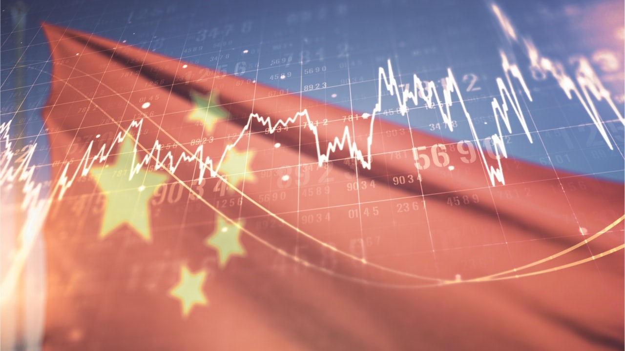 While the US pursues regulatory rate hikes, China has entered a period of easing restrictions. So are mainland equities prime for growth in 2022? Photo: Shutterstock