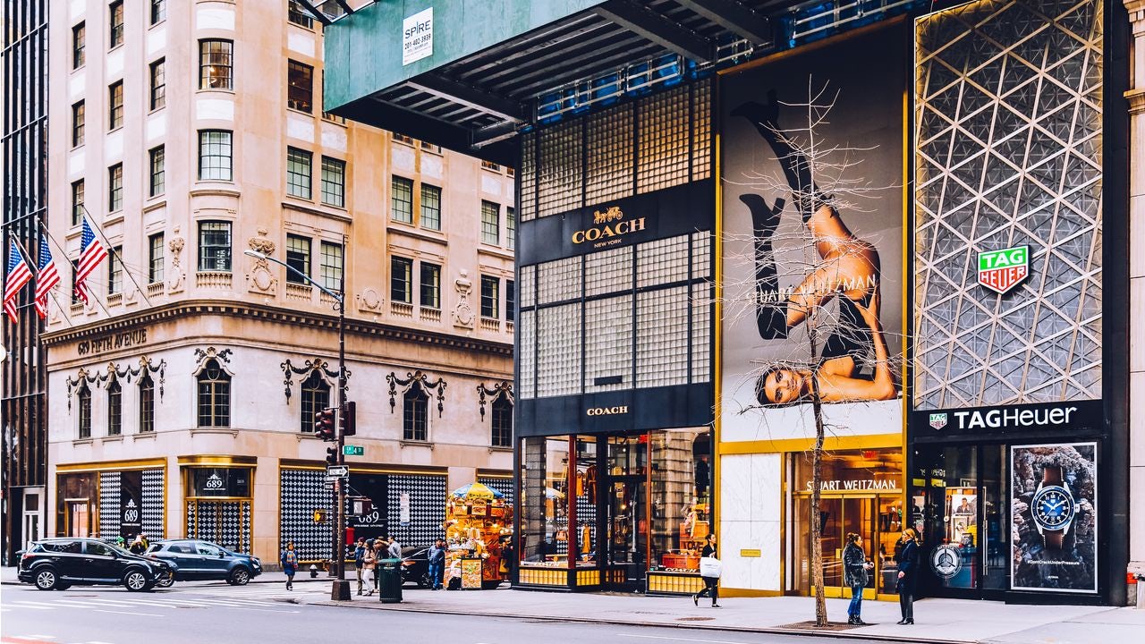 Will the Return of Chinese Tourists Revive American Luxury?