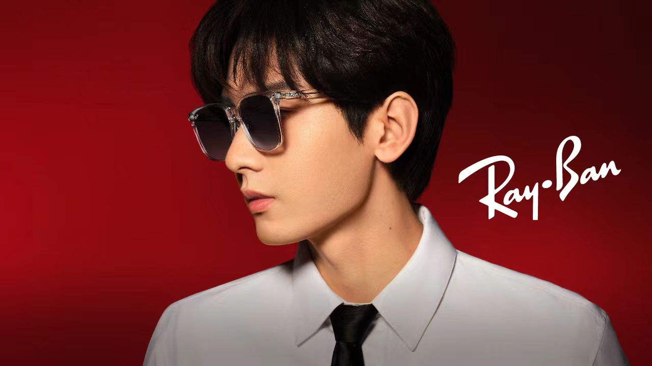 Brand ambassador Cheng Yi models the new styles for Spring/Summer 2024. Photo: Ray-Ban 
