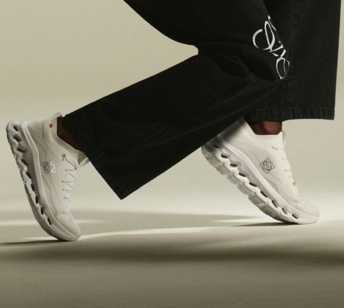 The Cloudtilt is the first of On's lifestyle sneakers to use CloudTec Phase, a precision-engineered midsole. Photo: Loewe