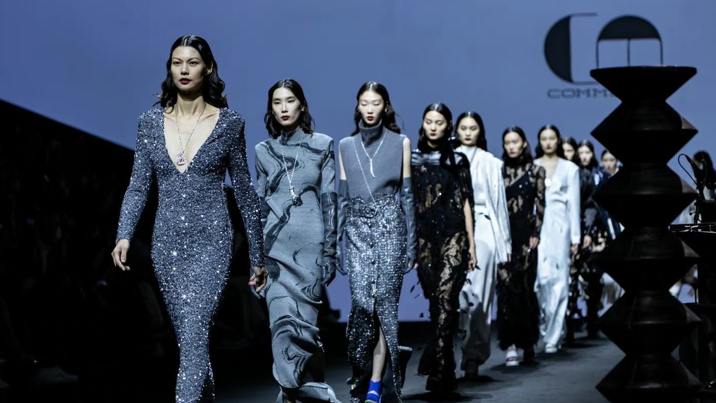 Emerging Chinese Fashion Talents Steal The Show At Shanghai Fashion Week