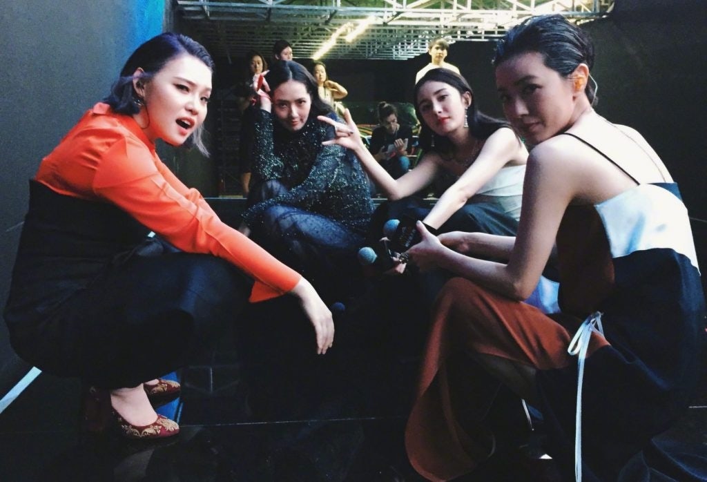 The four actresses waiting backstage at Harper's Charity Night. Photo: Weibo