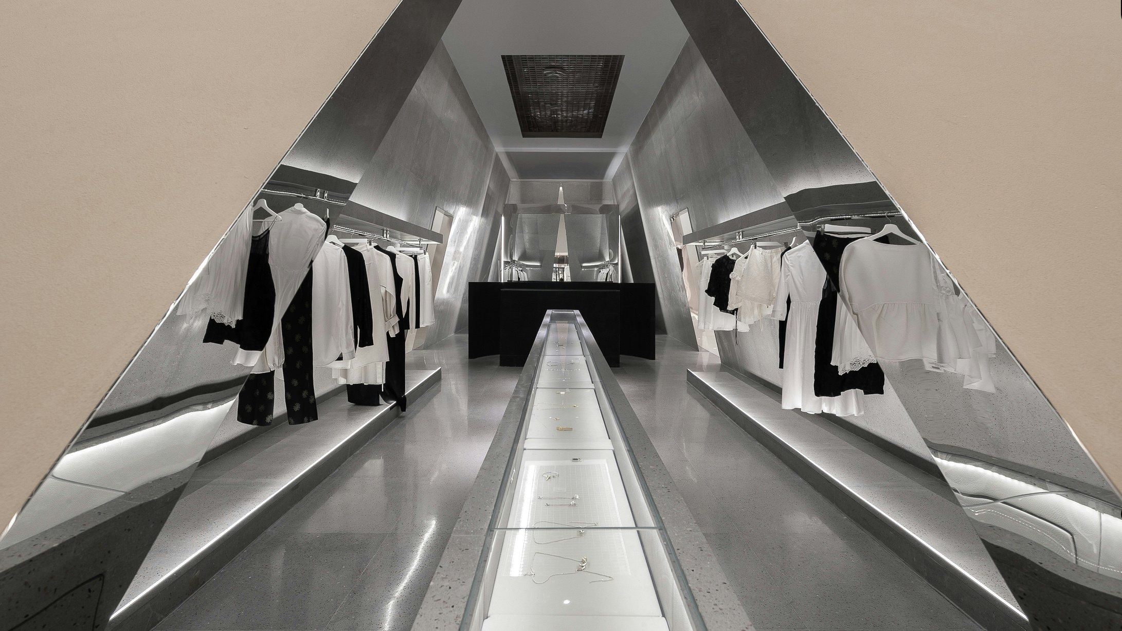 After the COVID-19 pandemic, the luxury landscape in China quickly became more advanced, and local independent multi-brand stores have taken advantage. Photo: SND boutique. Credit: Various Associates