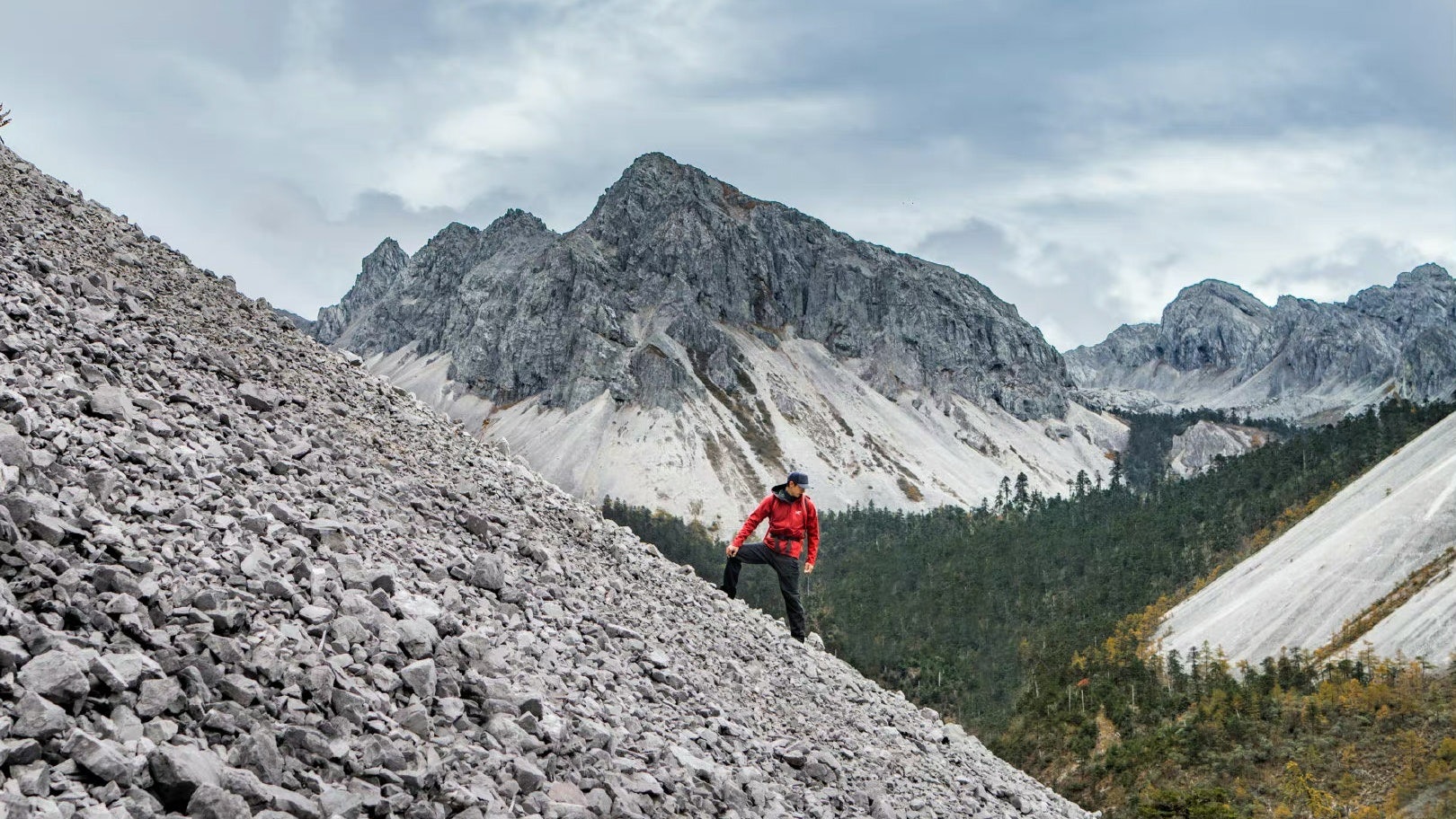 Adventure and outdoor sports like cycling, skiing and hiking are booming in China. How can luxury brands capitalize on this growing market? Photo: Arc'teryx