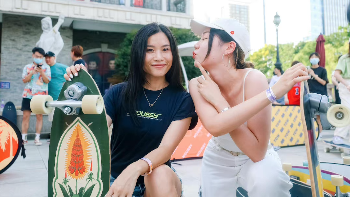Land surfing is taking off in China. Over the past two years alone, 6 million locals have adopted the new hobby. How can brands tap the craze? Photo: Weibo