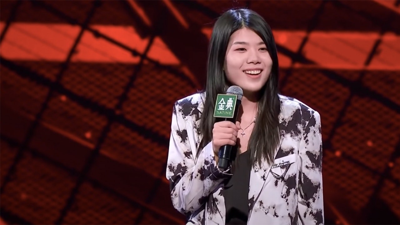 After a spate of recent boycotts, should luxury brands distance themselves from controversial KOLs? The answer might surprise you. Photo: Yang Li on "Rock & Roast," Tencent Video
